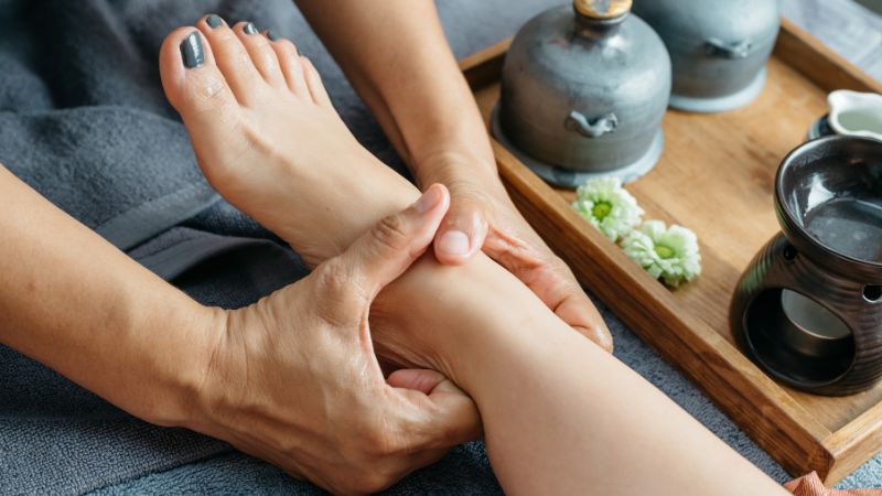 9 Key Benefits Of Reflexology Massage Therapy